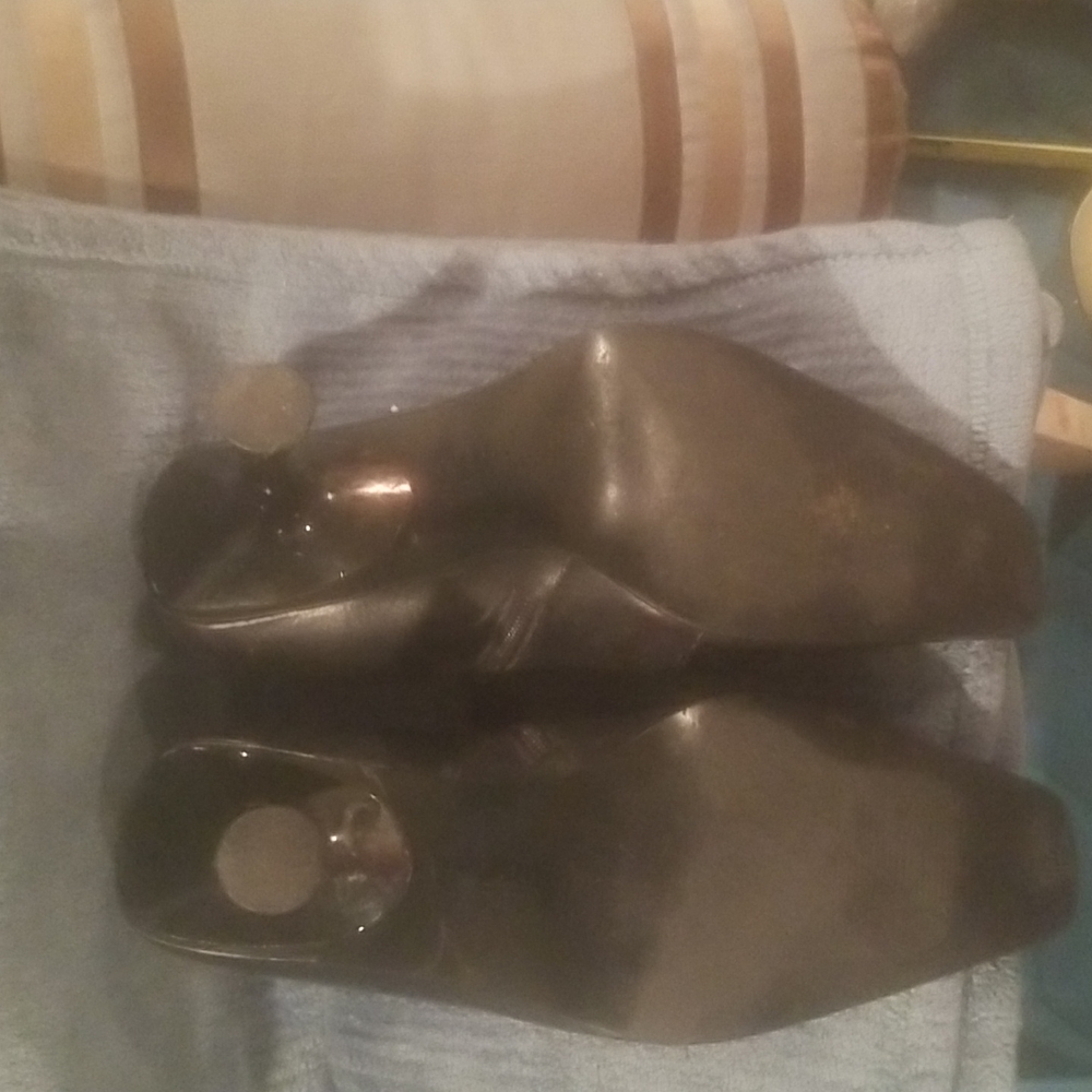 Booties - Picture 5 of 7